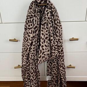 NWT J Crew leopard print scarf